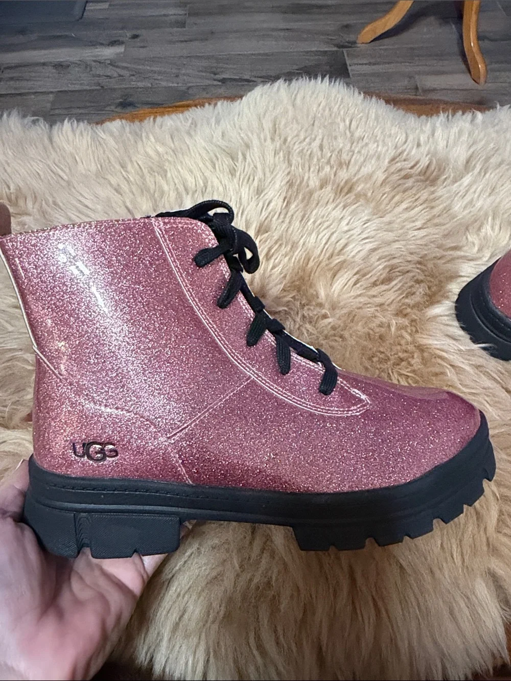 UGG Glittler Pink Youth Girl Ashton Boots Size 6 Zip Up New without Box